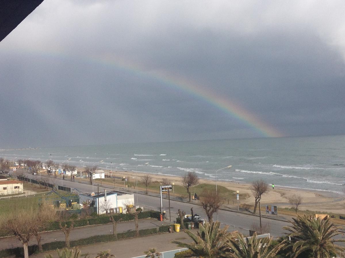 Residence La Nave Senigallia Dış mekan fotoğraf
